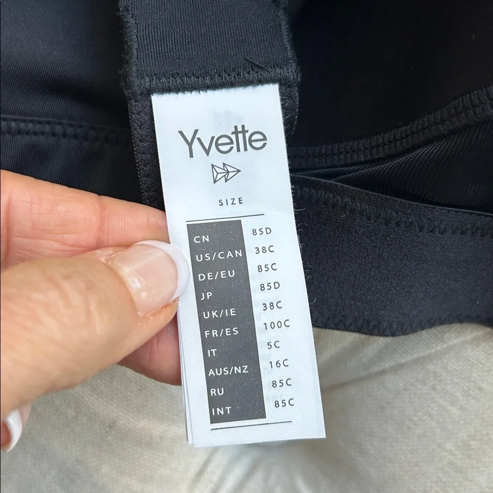 Yvette Black Wireless Lace Racerback Sports Bra built in pads 38C - Picture 5 of 6